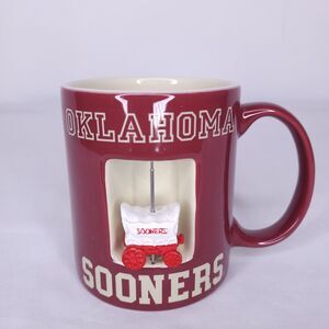 Oklahoma Sooners Mug Red College Wagon Spins